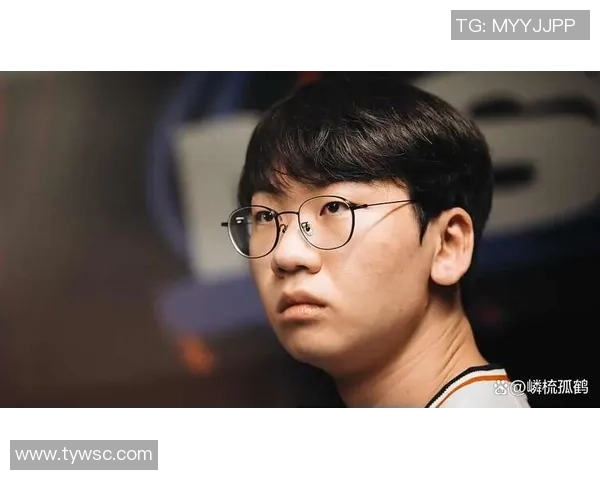 全球顶级电竞赛事激燃开战年轻选手逐梦赛场争夺荣耀桂冠